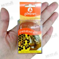 Poompuksa Tamarind & Honey Extract Glycerine Soap