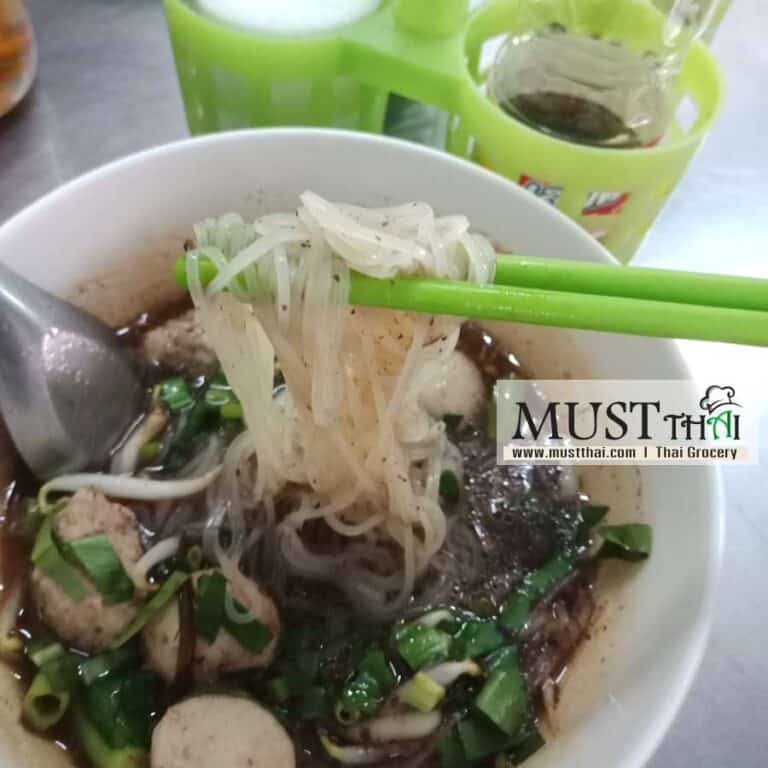 Dried Rice Stick Noodles Waiwai (150g) » MustThai, Grocery Online