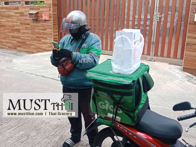 Delivery in Bangkok to hotel by Grab
