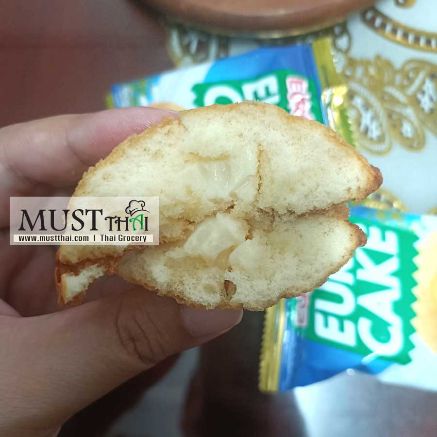 EURO Puff Cake and Hokkaido Milk Cream EURO Puff Cake and Hokkaido Milk Cream